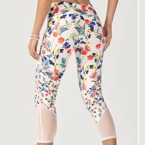 Fabletics Powerhold Poppy Field White Floral Cropped Leggings (Part 1 of 2)